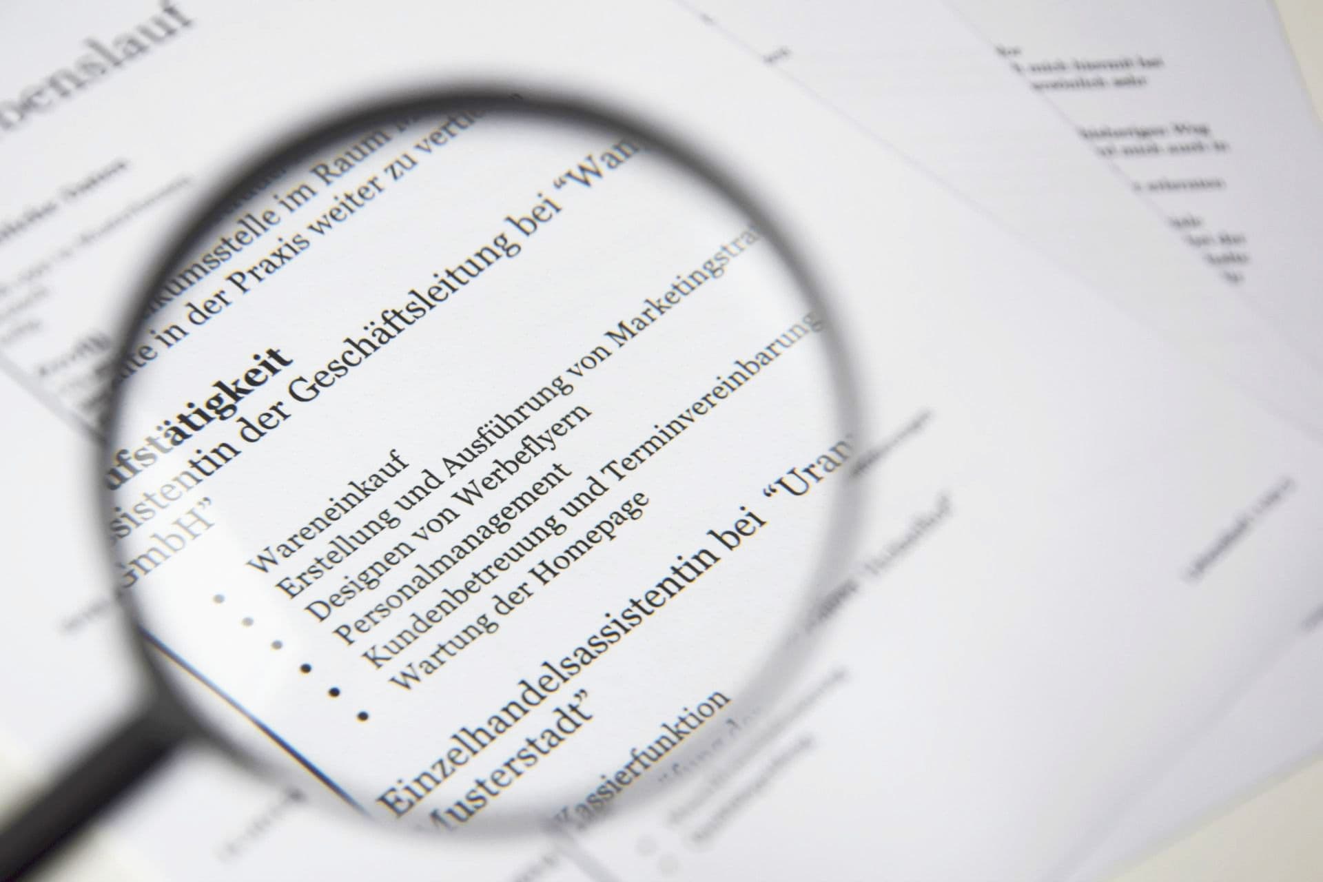 How to Create a Resume That Gets You Hired in 2026