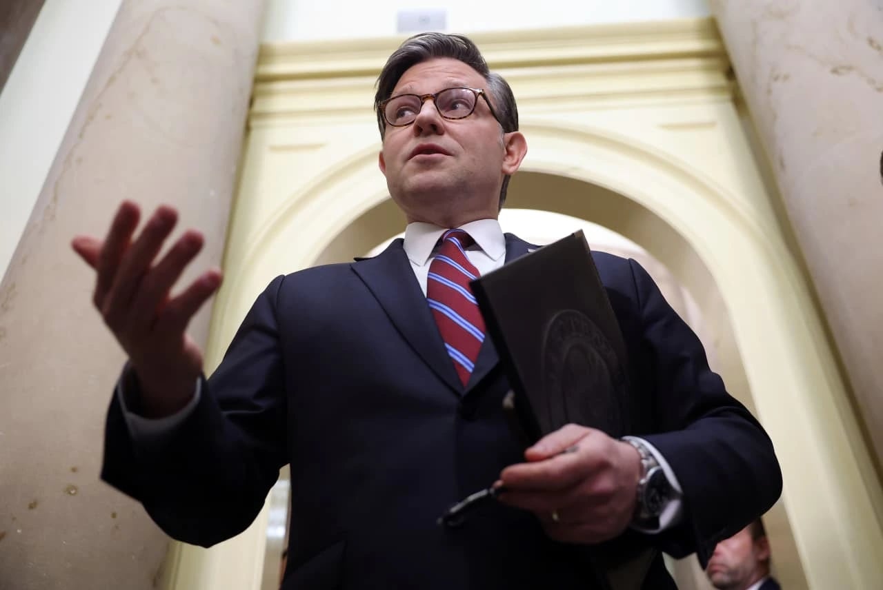 Republicans Undermine Own Stock Trading Ban Bill: A Political Paradox